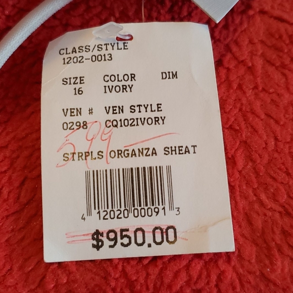 Wedding Gown - Picture 3 of 3